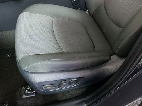 Certified 2024 Toyota RAV4 XLE image 21