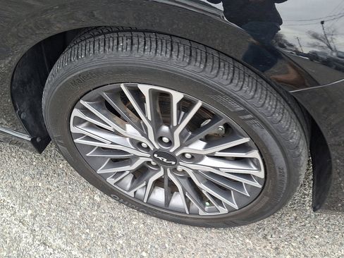 Used 2022 Kia Forte GT-Line image 9