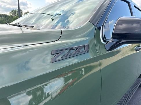 Used 2023 Chevrolet Tahoe Z71 AWD/4WD image 9