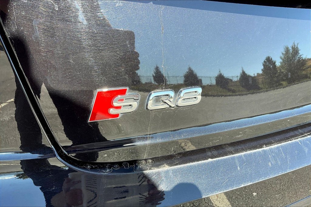 Used 2021 Audi SQ8 Prestige AWD/4WD image 24