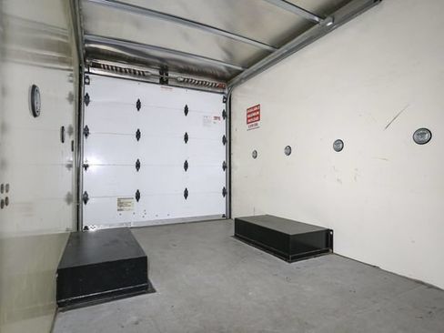 Used 2023 Ford Transit 350 DRW RWD image 18