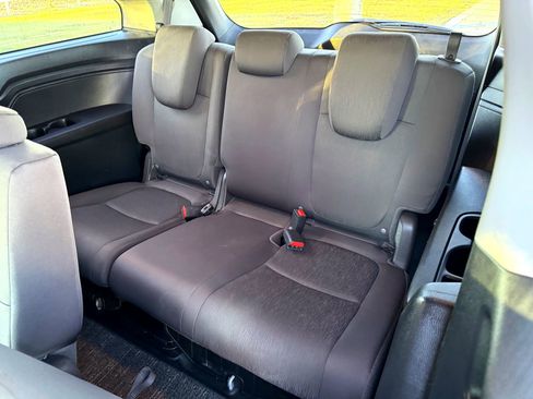 Used 2022 Honda Odyssey EX image 16
