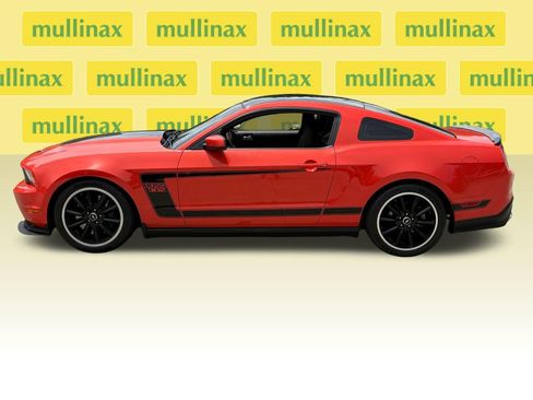 Used 2012 Ford Mustang Boss 302 w/ Boss 302 Accessory Pkg RWD image 9