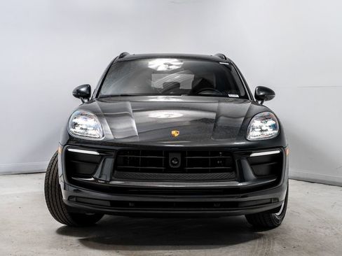 New 2026 Porsche Macan AWD/4WD image 10