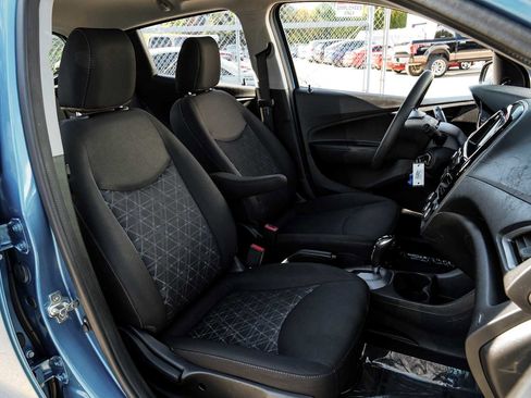 Used 2019 Chevrolet Spark LS image 29