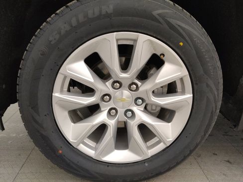 Used 2021 Chevrolet Silverado 1500 Custom image 31