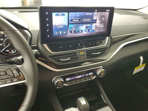 New 2025 Nissan Altima 2.5 SR w/ SR Premium Package image 17