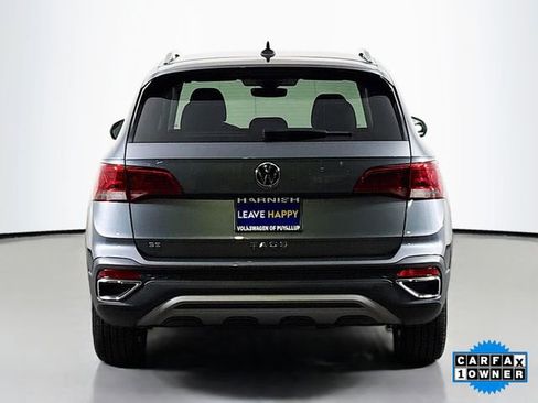 Used 2023 Volkswagen Taos SE image 6