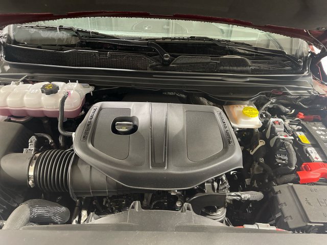 Certified 2026 RAM 1500 Laramie w/ Sport Appearance Package AWD/4WD image 26