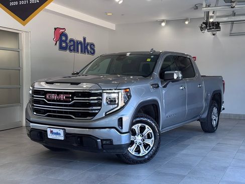 Certified 2025 GMC Sierra 1500 SLT AWD/4WD image 2