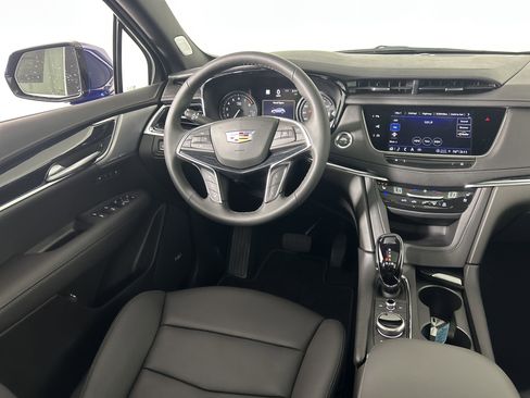 New 2025 Cadillac XT5 Premium Luxury w/ Technology Package image 39