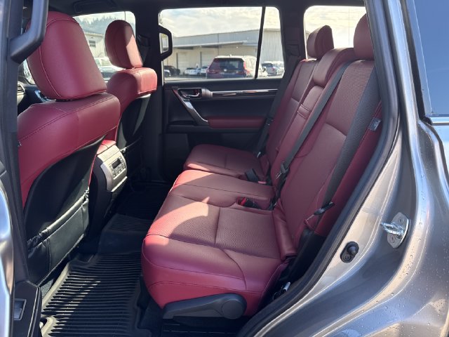 Used 2023 Lexus GX 460 Premium w/ Premium Package AWD/4WD image 16