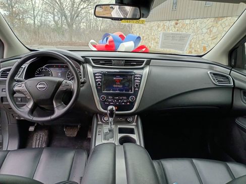 Used 2023 Nissan Murano SV image 12