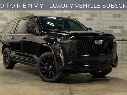 Used 2023 Cadillac Escalade ESV Sport Platinum w/ LPO, ONYX Package AWD/4WD image 1