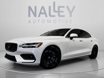 Used 2019 Volvo S60 T6 Momentum w/ Multimedia Package