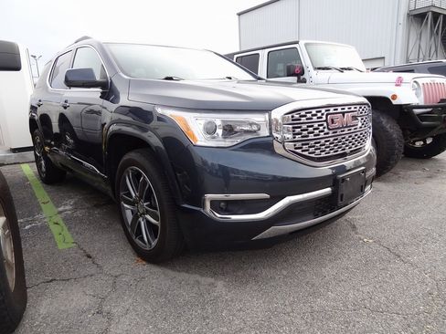 Used 2019 GMC Acadia Denali w/ Technology Package image 1