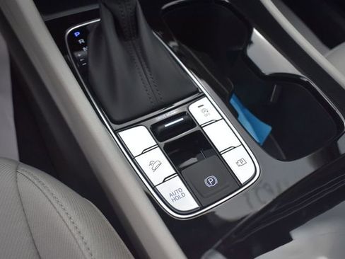 Used 2026 Hyundai Tucson SEL FWD image 17