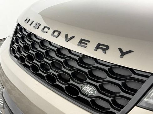 Used 2024 Land Rover Discovery Dynamic SE AWD/4WD image 39