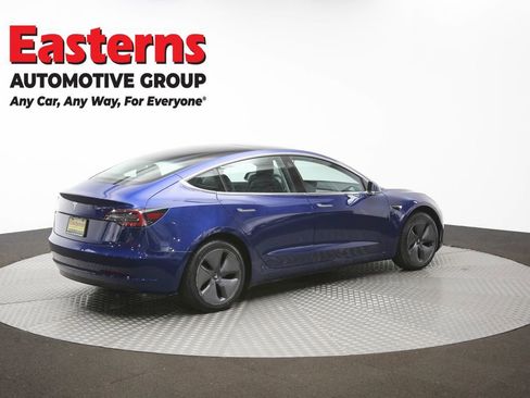 Used 2019 Tesla Model 3 Standard Range image 36