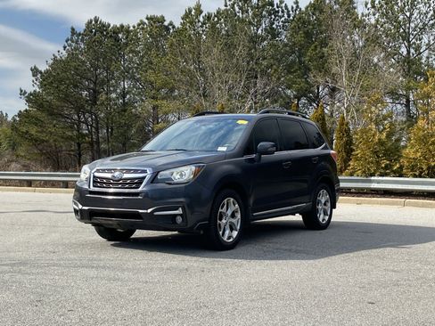 Used 2018 Subaru Forester 2.5i Touring w/ Popular Package #2 image 12
