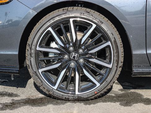 New 2026 Honda Accord Touring image 9