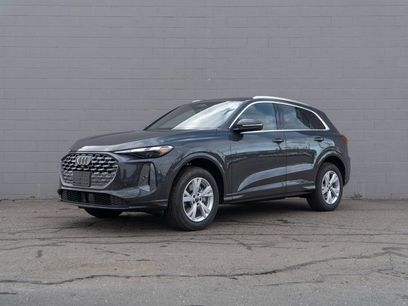 New 2025 Audi Q5 Premium