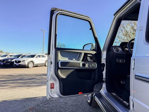 Used 2025 Mercedes-Benz G 550 w/ Manufactur Interior Package image 26