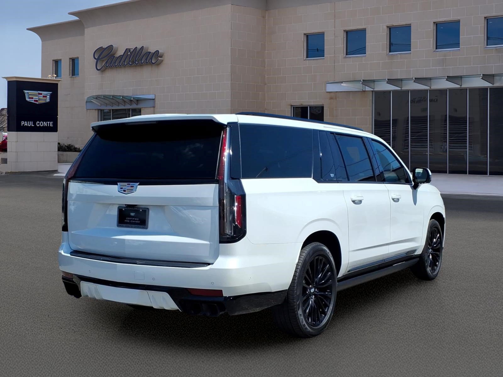 Certified 2023 Cadillac Escalade ESV V w/ LPO, Floor Liner Package AWD/4WD image 5