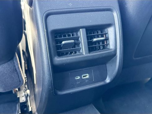 Used 2024 Cadillac XT4 Sport FWD image 24
