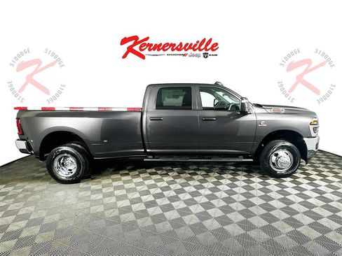 New 2026 RAM 3500 Tradesman image 8
