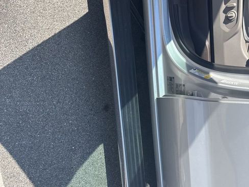 Used 2021 Chevrolet Silverado 1500 LTZ image 19