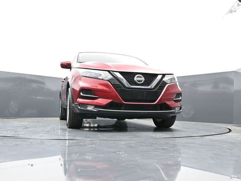 Certified 2022 Nissan Rogue Sport SV AWD/4WD image 42