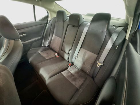 Used 2021 Nissan Sentra SR FWD image 19