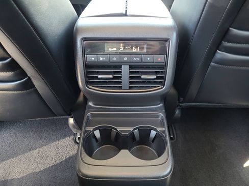 Used 2022 MAZDA CX-9 Touring Plus AWD/4WD image 30