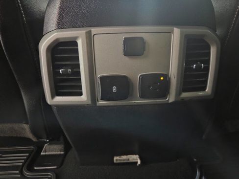Used 2020 Ford F250 Lariat w/ Lariat Value Package AWD/4WD image 84