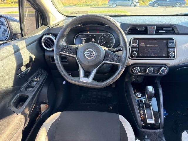 Used 2021 Nissan Versa SV FWD image 21