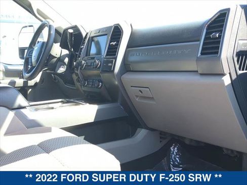 Used 2022 Ford F250 XLT w/ Black Appearance Package AWD/4WD image 23