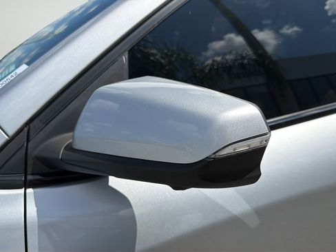 Used 2022 Chevrolet Equinox RS w/ RS Leather Package FWD image 54