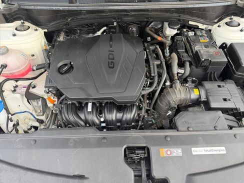 Used 2024 Kia Sportage LX image 21