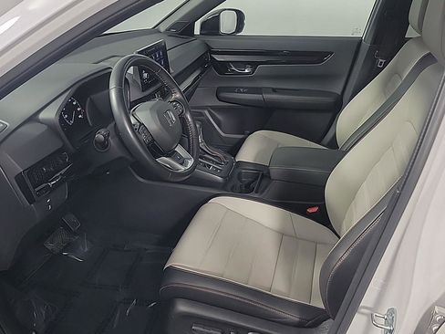 Certified 2025 Honda CR-V Sport Touring image 18