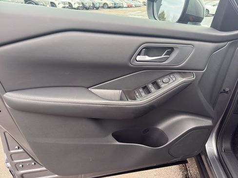 New 2026 Nissan Rogue SV image 13