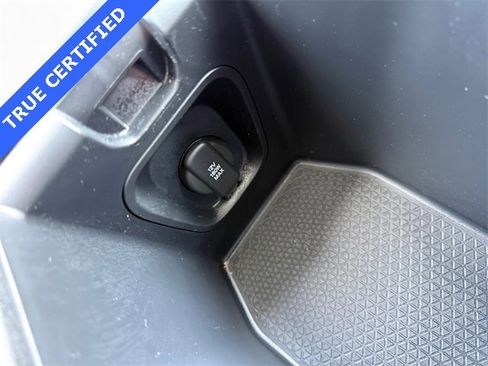 Certified 2023 Honda Accord LX image 25