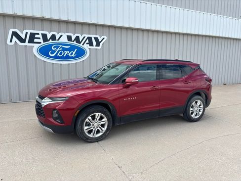 Used 2019 Chevrolet Blazer LT w/ Sound & Technology Package FWD image 1