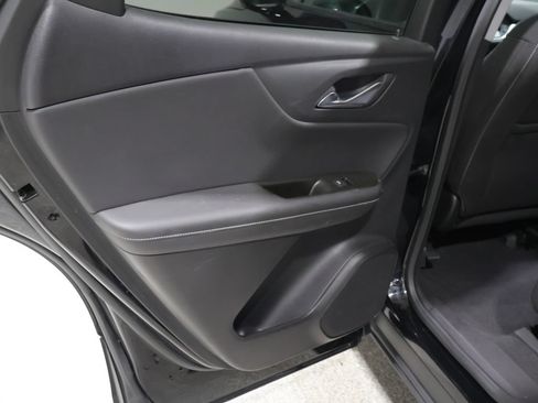 Used 2025 Chevrolet Blazer LT AWD/4WD image 19