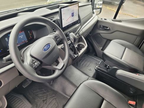 New 2026 Ford Transit 250 148 Medium Roof w/ Load Area Protection Package RWD image 8