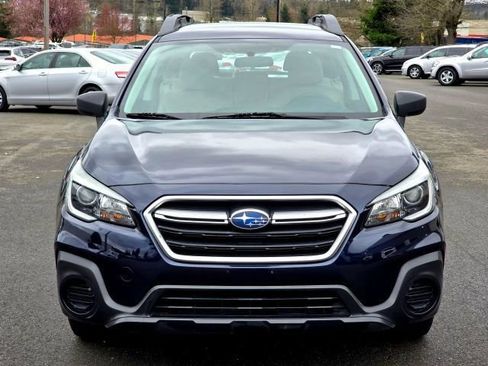 Used 2018 Subaru Outback 2.5i image 2
