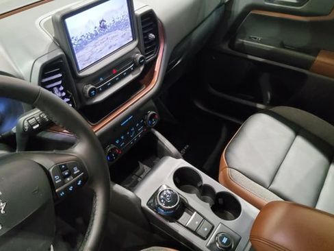 Used 2024 Ford Bronco Sport Outer Banks AWD/4WD image 15