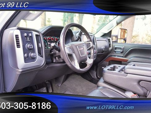 Used 2018 GMC Sierra 3500 SLT w/ Duramax Plus Package image 12