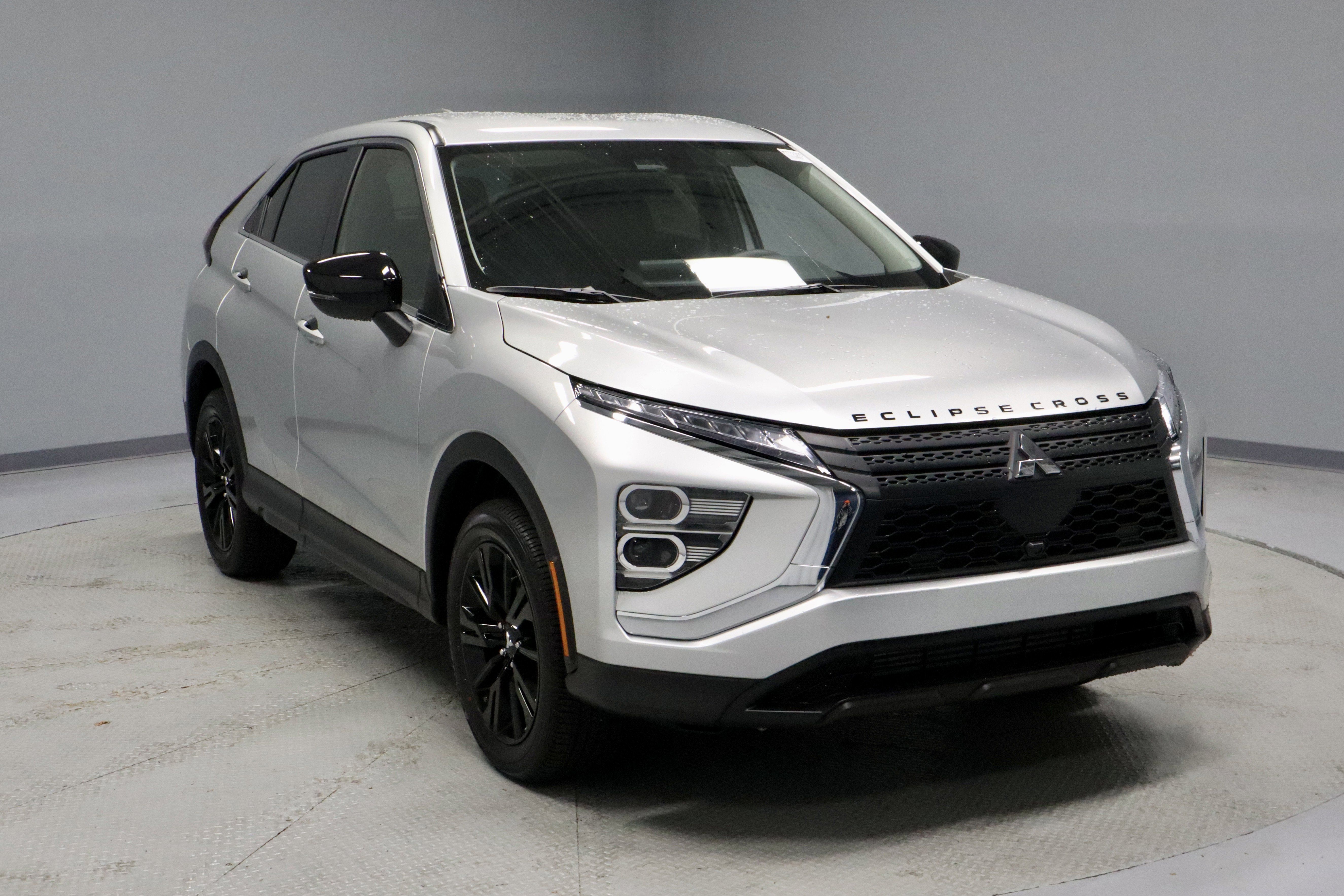 New 2026 Mitsubishi Eclipse Cross LE AWD/4WD image 1