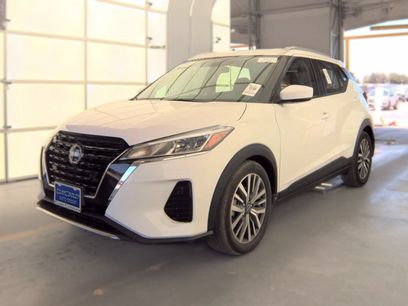 Used 2022 Nissan Kicks SV